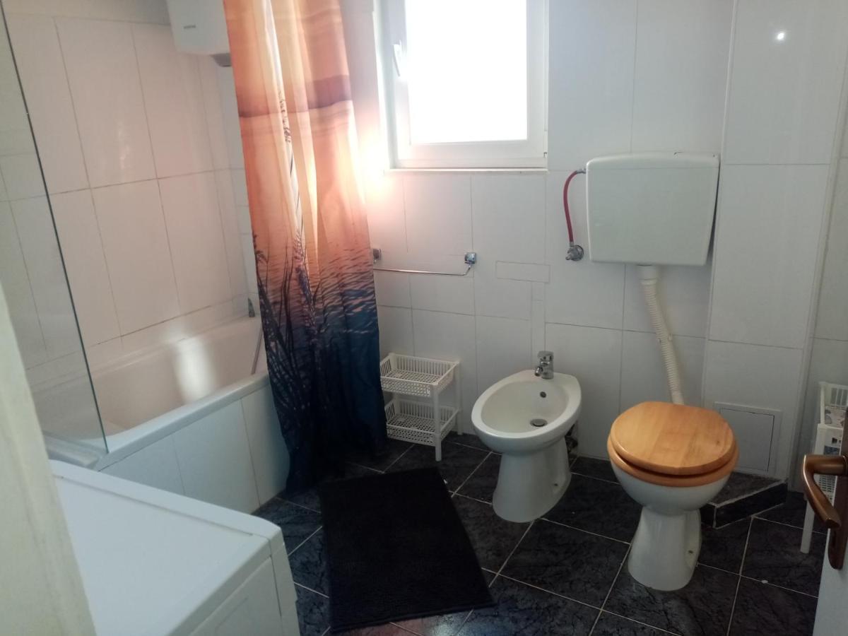 Apartmani Dotur Split Bagian luar foto