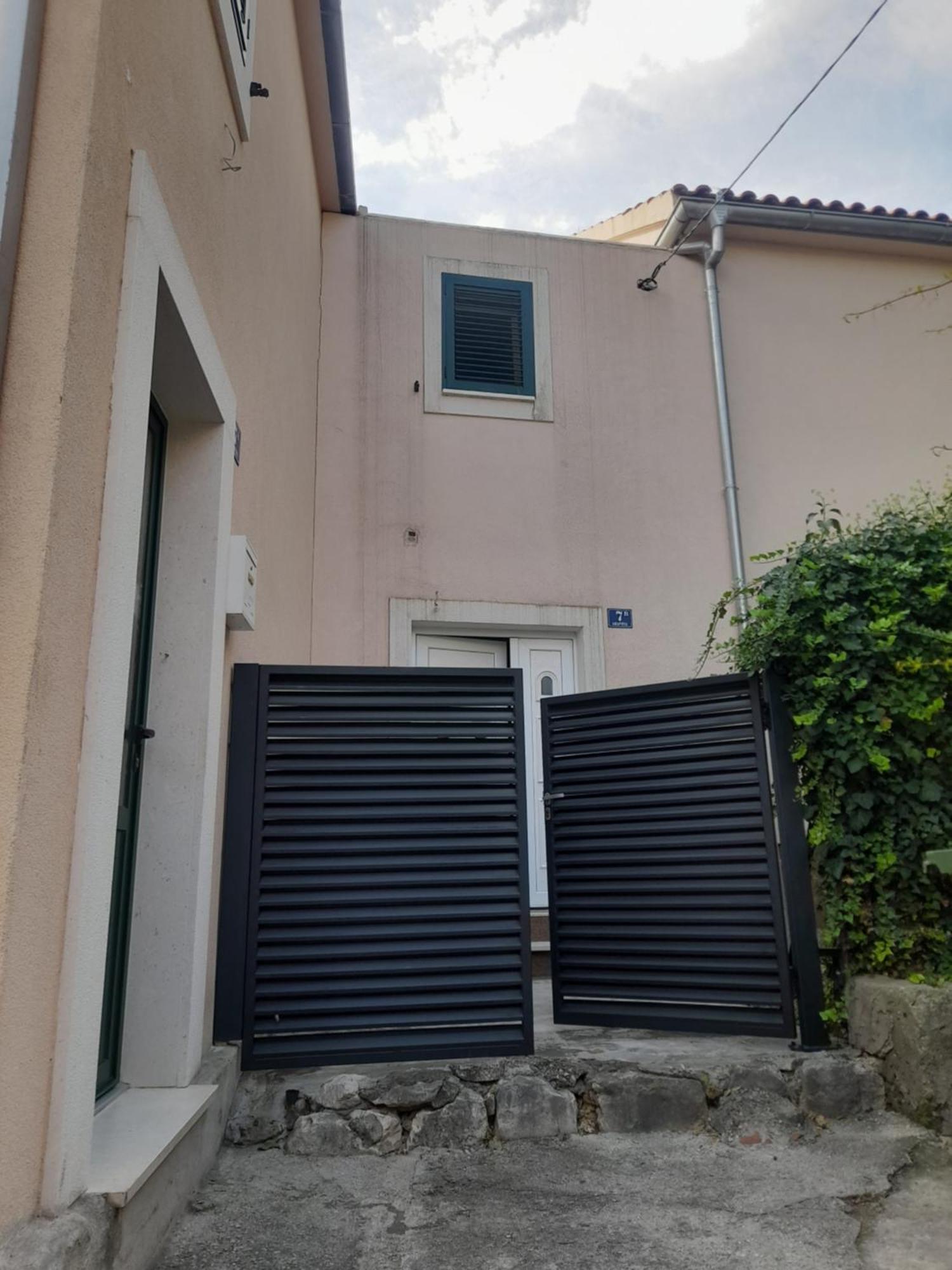 Apartmani Dotur Split Bagian luar foto